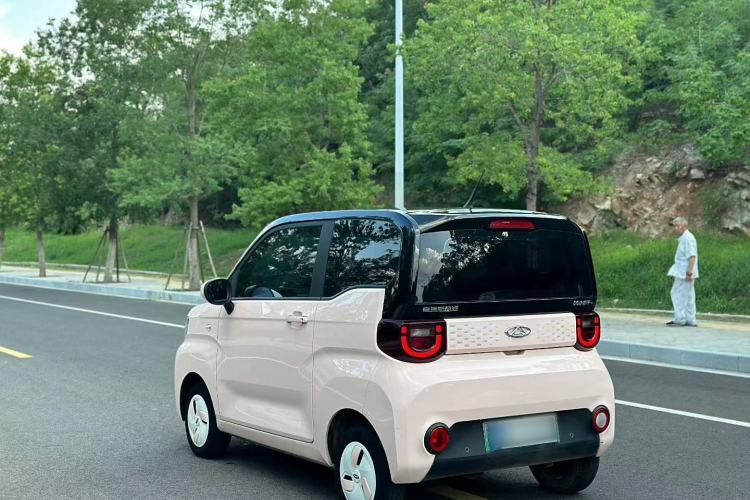 Used Chery New Energy QQ Ice Cream 2022 170km Sundae Phosphate Lithium-Ion Exterior 3