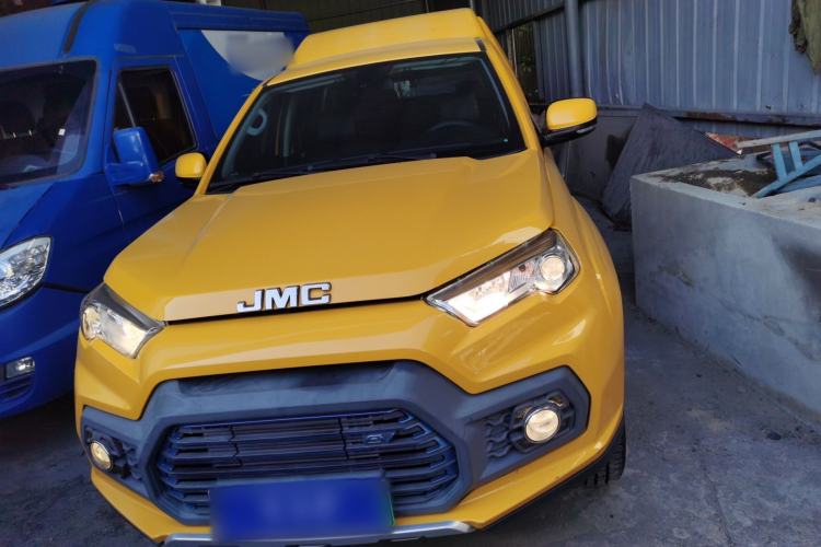 Used JMC Yuhu EV 2022 4x2 LX JX6510PA5BEV

