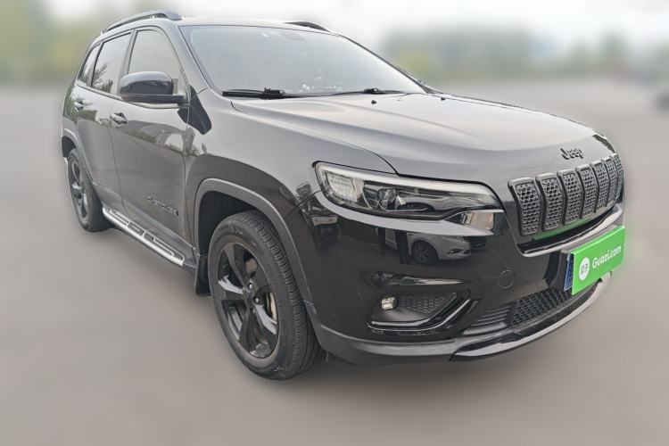 Used Jeep Cherokee 2020 2.0T Four-Wheel Drive Night Eagle Edition Front Right 45 Deg