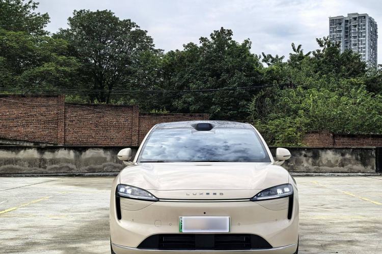 Used Hima Luxeed R7 2025 Range-Extended Version 251 km Max
