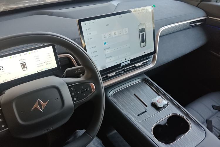 Used Dongfeng eπ eπ008 2025 210Max Range-Extended Version 5 Seats