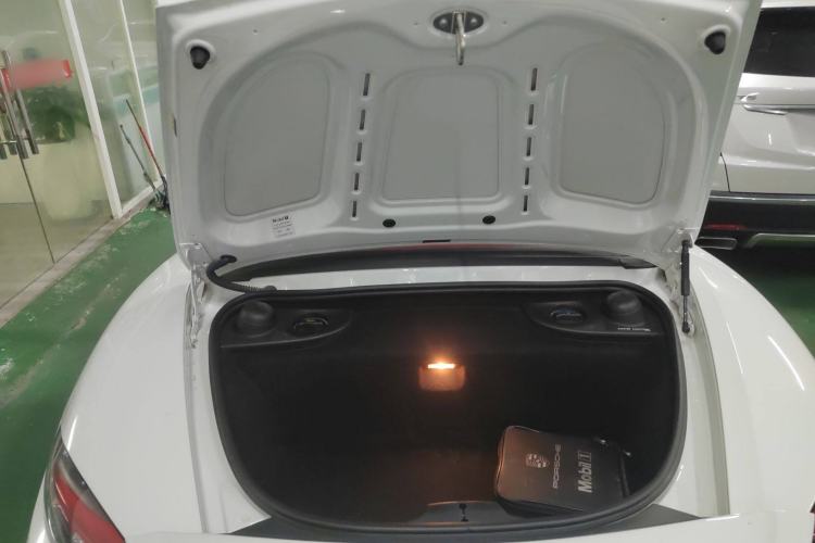 Used Porsche 718 2022 Boxster 2.0T Trunk