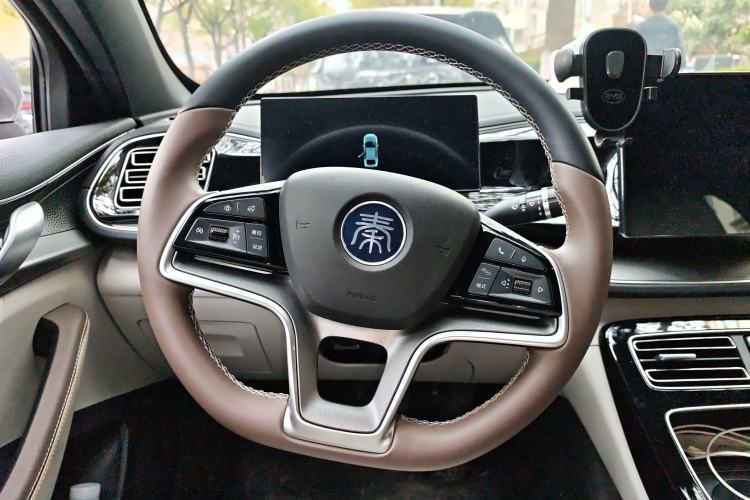 Used BYD Qin PLUS 2023 Champion Edition EV 510KM Beyond Model
