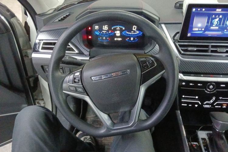 Used Venucia T60 2020 1.6L CVT Smart Drive Version China V Standard