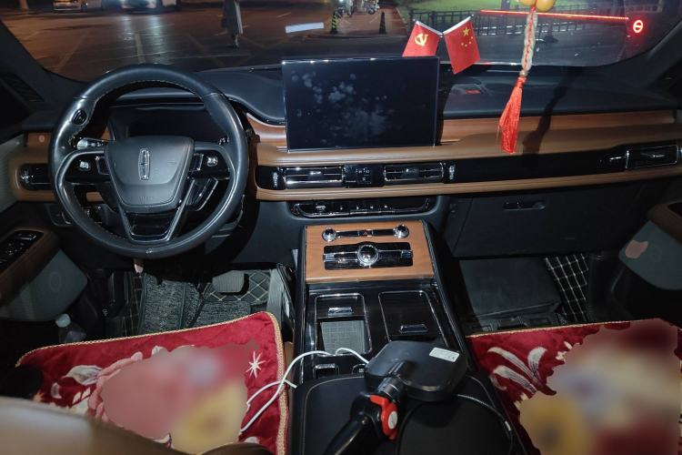 Used Lincoln Aviator 2020 3.0T V6 All-Wheel Drive Executive Version