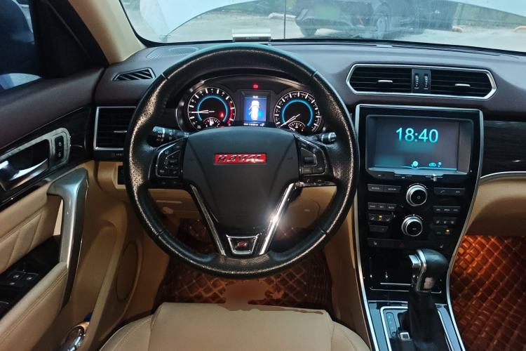 Used Haval H2 2015 1.5T Automatic Two-Wheel Drive Elite Edition Steering Wheel