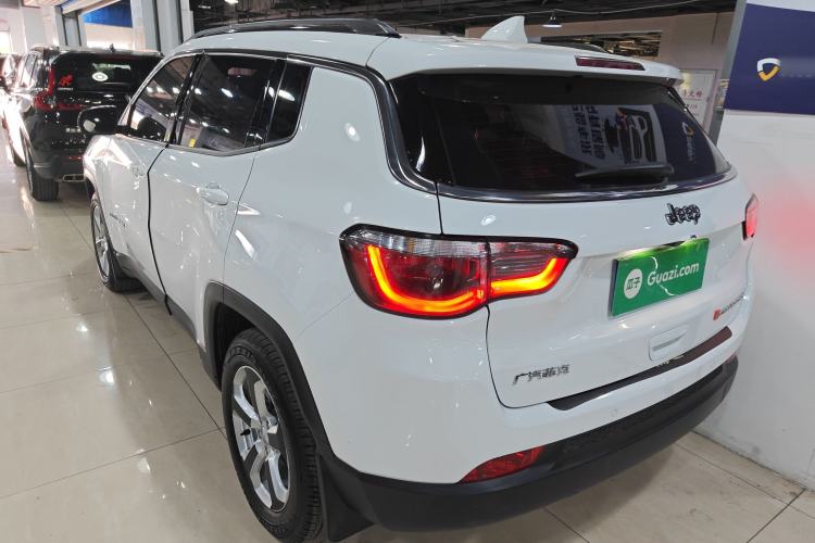 Used Jeep Compass 2019 220T Automatic Family Edition
