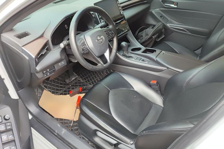 Used Toyota Avalon 2019 2.0L Ambition Edition China VI
