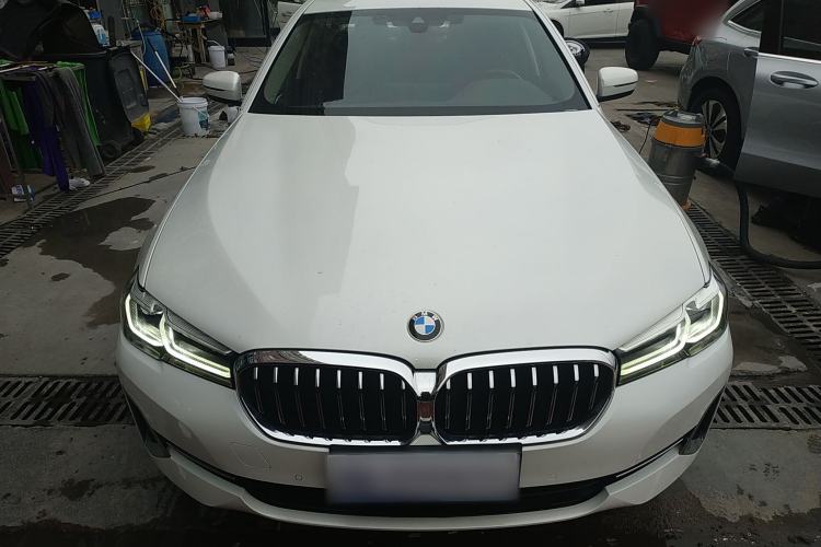 Used BMW 5 Series 2022 Restyled 525Li Luxury Package Front