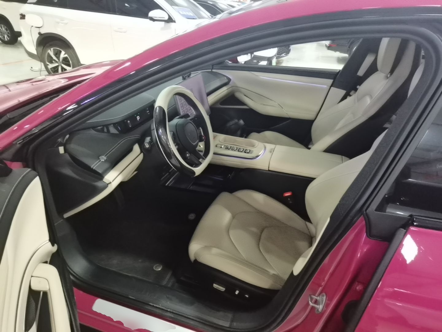Xiaomi Auto SU7 2024 Rear-Drive Ultra-Long Range Advanced Pro-Level Intelligent Driving Version — снимка 17