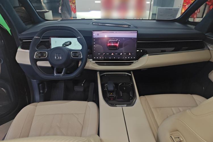 Used Zeekr 009 2024 7-Seater Aisle Version 108 kWh
