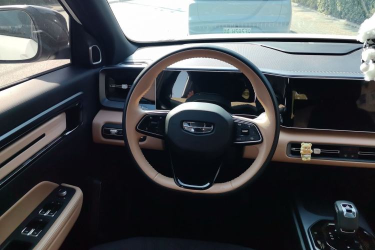 Used Geely Auto icon 2023 1.5TD Chocolate Smoothie Edition