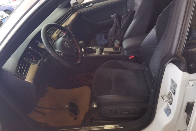 Used Volkswagen FAW-Volkswagen CC 2019 330TSI Huayan Edition China V Standard Left Front Seat