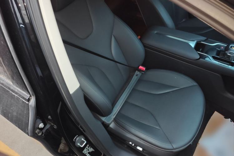 Used Hongqi E-QM5 2023 Revised Version Basic Travel Edition
