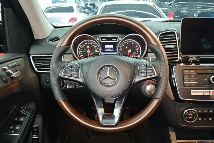 Used Mercedes-Benz GLS 2016 GLS 400 4MATIC Dynamic Model