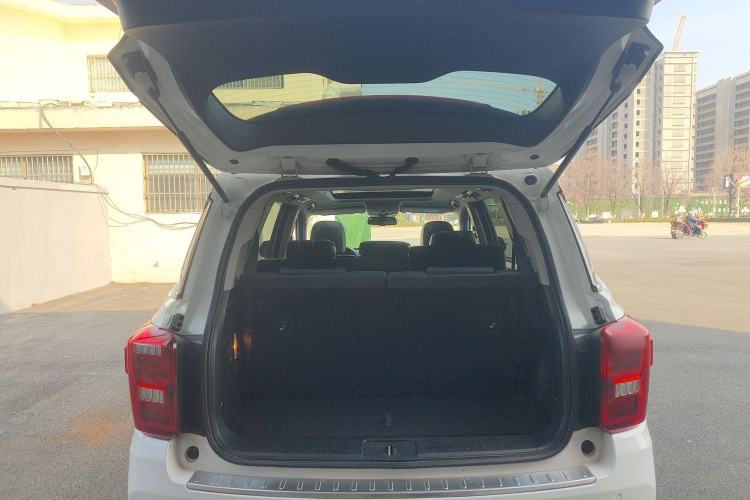 Used GAC Trumpchi GS8 2017 320T Two-Wheel Drive Luxury Smart Connectivity Version (7 Seats)