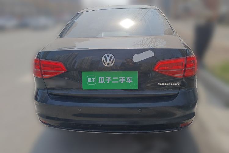 Used Volkswagen Sagitar 2015 1.6L Automatic Comfort Model
