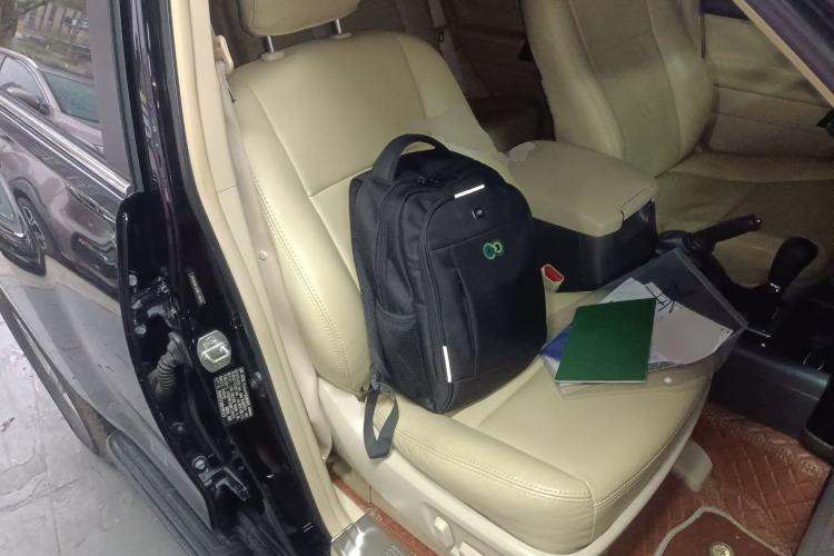 Used Toyota Prado 2015 4.0L Automatic U.S.-Spec Version
