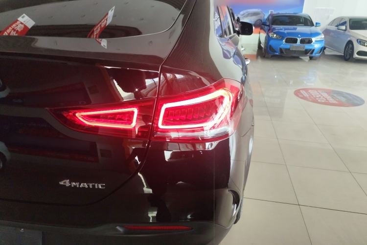 Used Mercedes-Benz GLE 2022 GLE 450 4MATIC Coupe SUV Fashion Model Right Rear Taillight