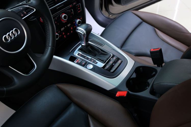 Used Audi Q5 2017 Plus 40 TFSI Technology Model