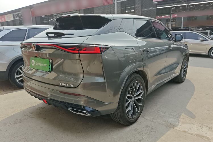 Used Changan UNI-Z New Energy 2024 Blue Whale Smart Electric iDD 125km Excellence Model
