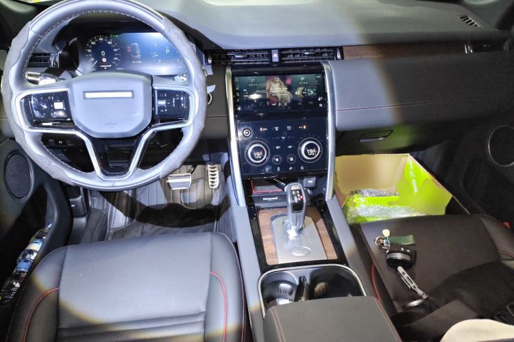 Used Land Rover Discovery Sport 2022 Revised Version 249 PS R-Dynamic S Performance Edition 5 Seats
