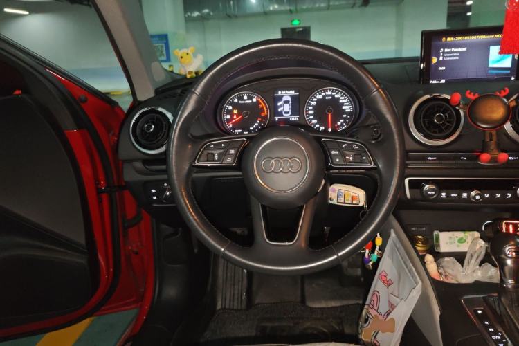 Used Audi A3 2019 Limousine 35 TFSI Fashion Edition China V standard
