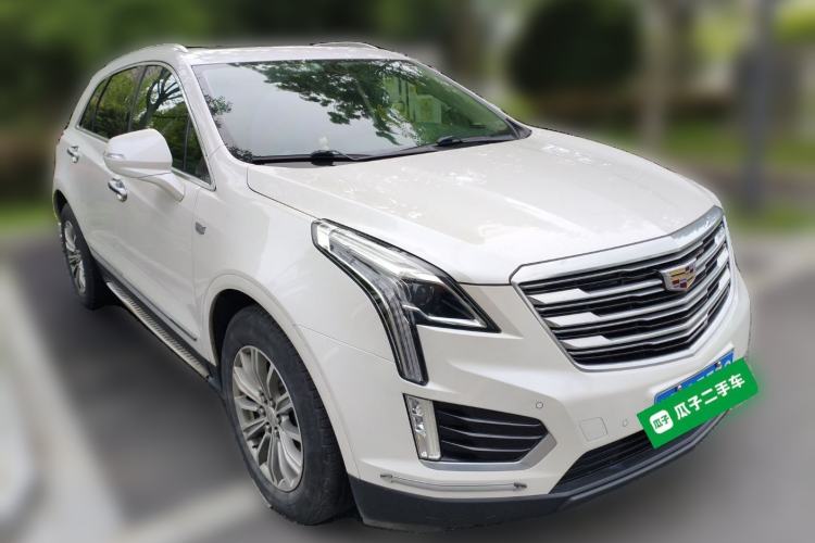 Used Cadillac XT5 2018 28T Four-Wheel Drive Luxury Model Front Right 45 Deg