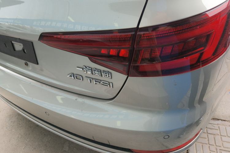 Used Audi A4L 2019 40 TFSI Fashion Version China V