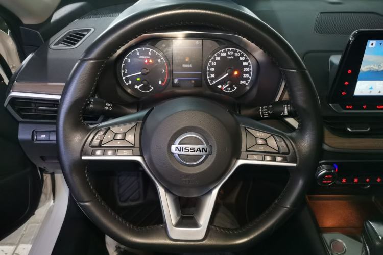 Used Nissan Teana 2021 2.0L XL Comfort Edition Steering Wheel