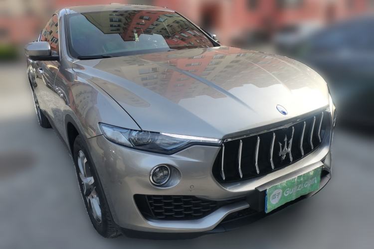 Used Maserati Levante 2016 3.0T Standard Edition Front Right 45 Deg