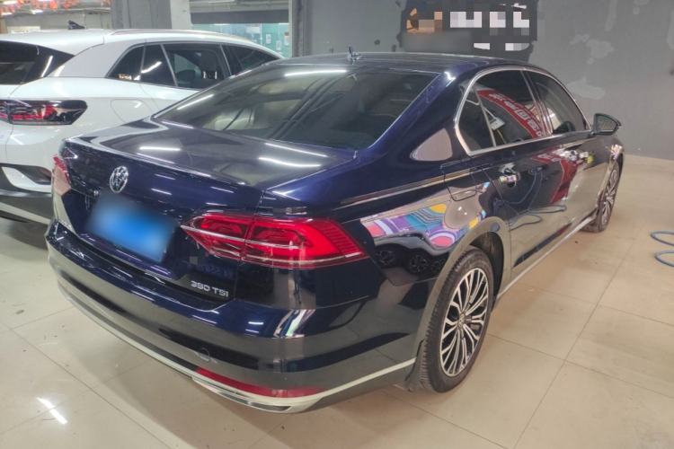 Used Volkswagen Phideon 2021 380TSI Luxury Edition
