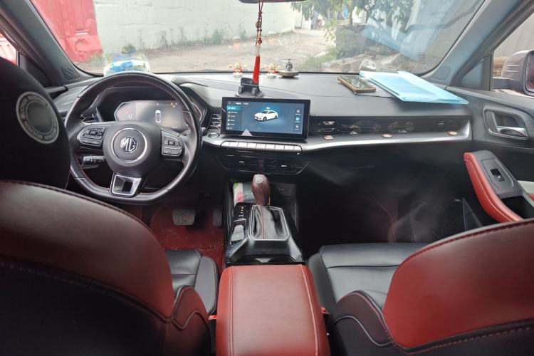 Used MG 5 2021 180 DVVT CVT Youth Luxury Edition
