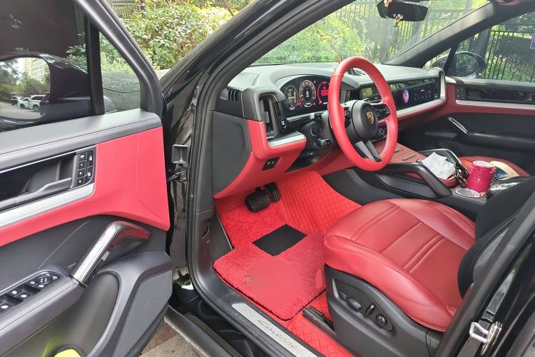 Used Porsche Cayenne 2024 Cayenne 3.0T Driver Seat