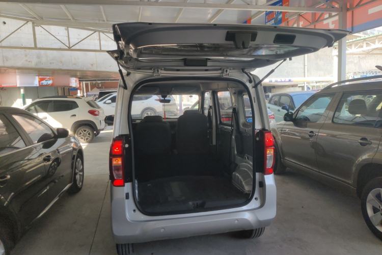 Used Wuling Zhiguang New Energy 2025 Comfort Model