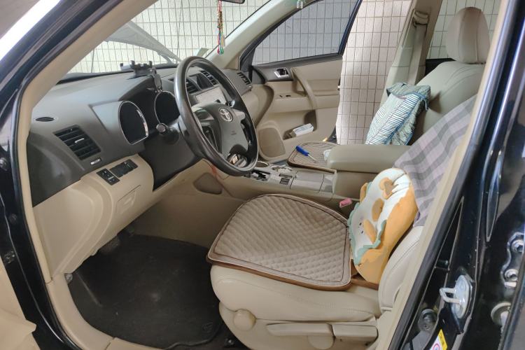 Used Toyota Highlander 2012 2.7L 2WD 5-Seater Elite Edition
