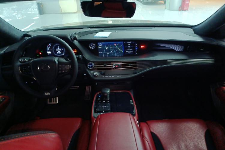 Used Lexus LS 2018 500h F SPORT China VI