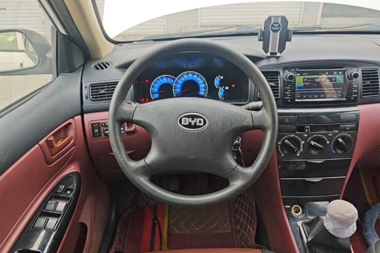 Used BYD F3 2012 Energy-Saving Model 1.5L Manual Comfort Version
