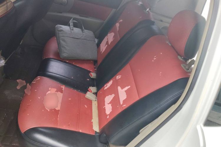 Used Nissan Livina 2013 1.6XL Manual Luxury Edition
