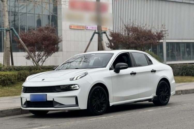 Used Lynk & Co 03 2022 2.0TD DCT GenioPlus
