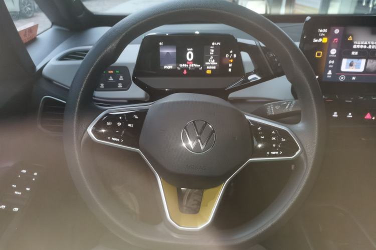 Used Volkswagen ID.3 2022 Active Pure Intelligent Enjoyment Edition
