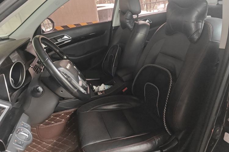 Used Leopaard CS10 2017 1.5T Manual Prestige Model
