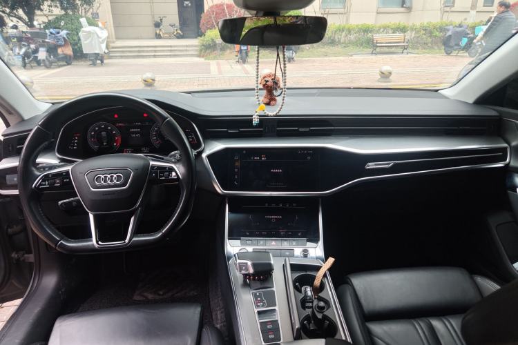 Used Audi A7 2021 45 TFSI Prestige Edition Center Console