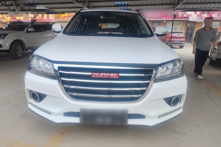Used Haval H2 2016 Red-Label 1.5T Manual Two-Wheel Drive Luxury Model
