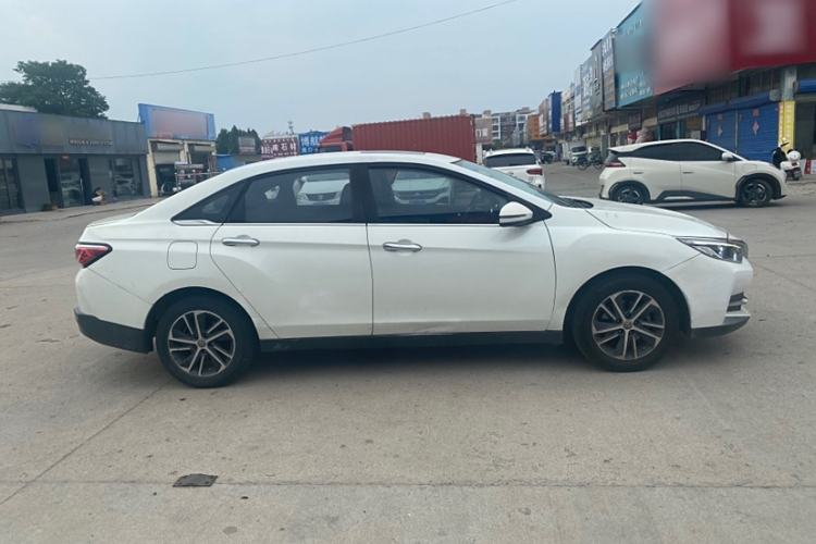 Used Venucia D60 2019 1.6L XL CVT Smart Connect Elite Edition