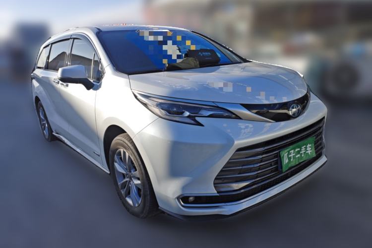 Used Toyota Sienna 2021 2.5L Hybrid Ultimate Edition