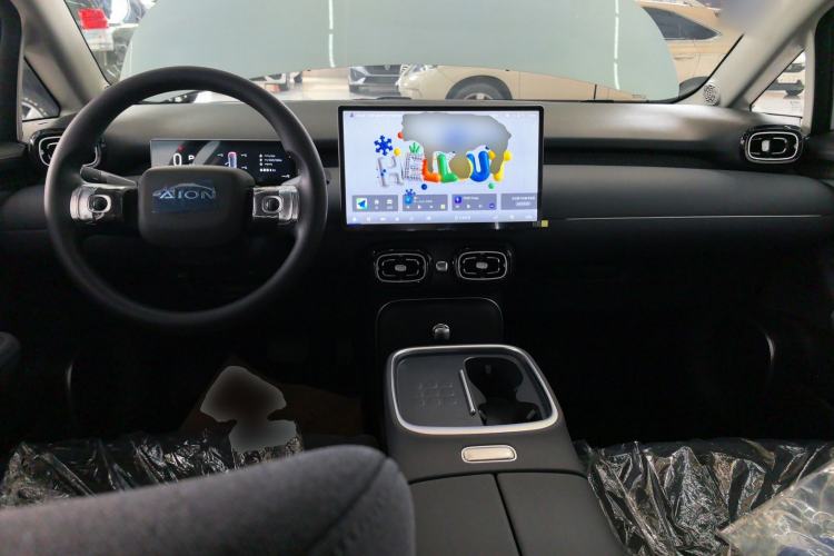 Used AION UT 2025 330 Starlight Edition
