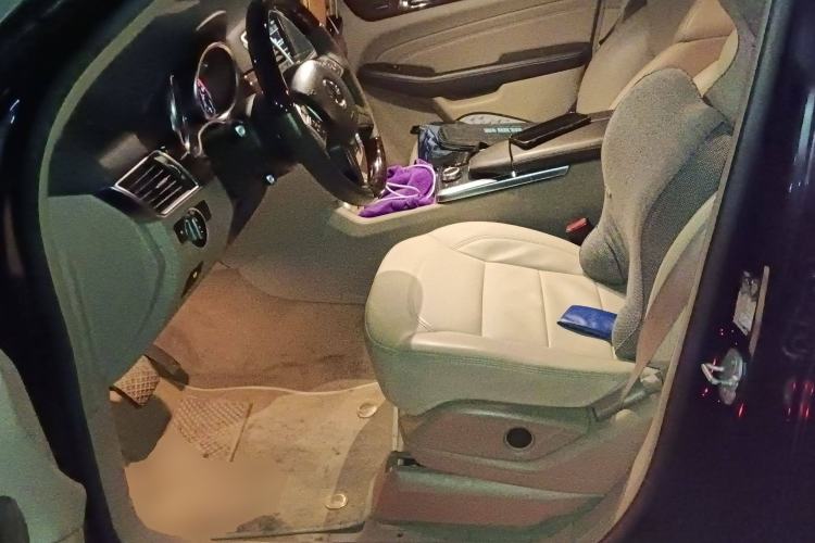 Used Mercedes-Benz M-Class 2012 ML 350 Sport Edition Left Front Seat