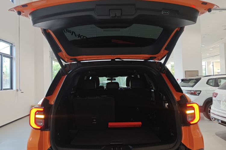 Used Ford Explorer 2023 EcoBoost 285 Kunlun Peak Edition 7-Seater