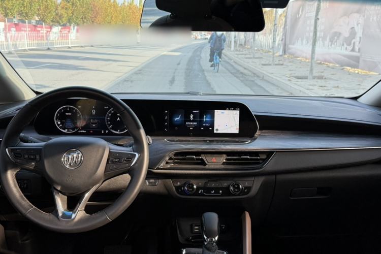 Used Buick GL6 2021 323T Mild Hybrid Connect Prestige Model
